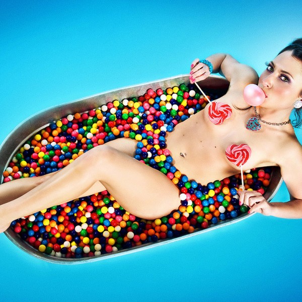 Pinup Book! Featuring San Diego Burlesque Star Sassy Stiletto