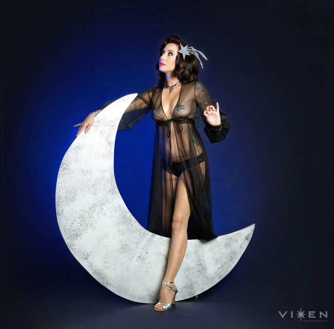 Heidi Bitz - Burlesque San Diego - Pinup