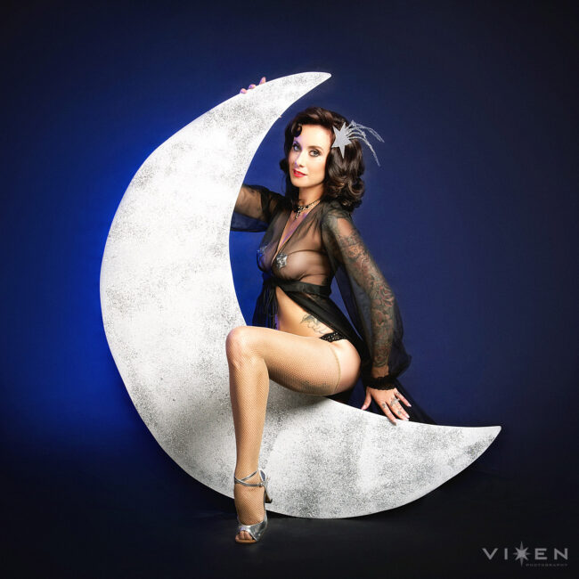 Heidi Bitz - Burlesque San Diego - Pinup